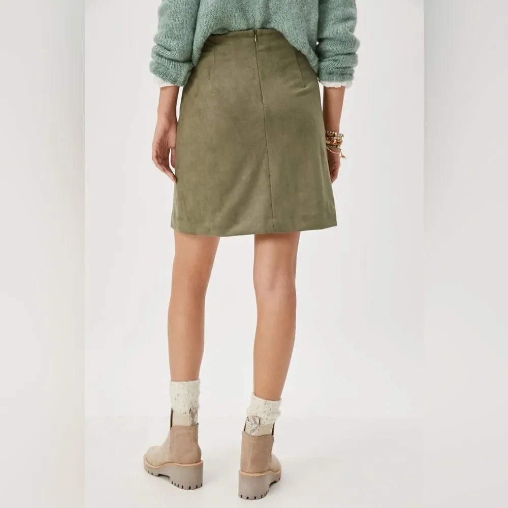Anthropologie Roxanna Sueded Mini Skirt in Moss Green size 8